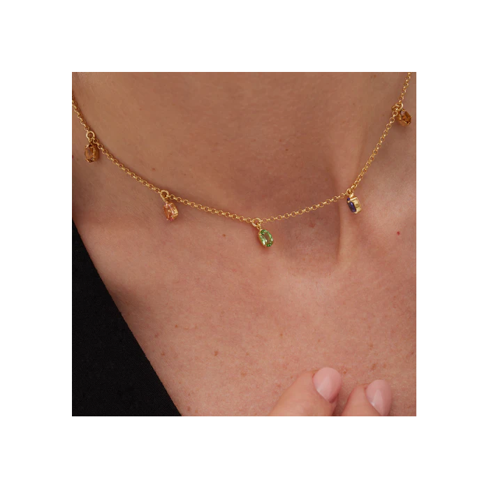 Collar Corto Victoria Cruz God Morgen Plata...