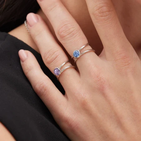 Anillo Ajustable Victoria Cruz Bom Dia Plata Baño Rodio y Cristal Azul A5278-10HA
