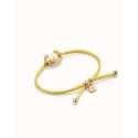 Pulsera UNOde50 Ser Diferente Hilo Amarillo, Baño Oro y Perla Shell PUL2505AMRORO0M