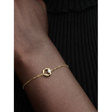 Pulsera Pandora Círculo Forma Orgánica y Perla 563830C01