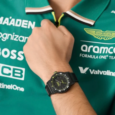 Reloj Aston Martin Fórmula 1 Negro Analógico Hombre MTFK1F503