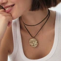 Colgante Agatha Paris Medalla Martillada Baño Oro 028880135-157-TU