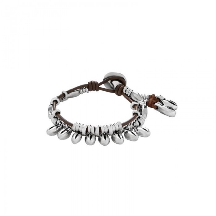 Pulsera de cuero marrón compuesta por piezas de metal bañadas en plata de 15 micras y forma de grano.  Colección Vitalica