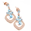 Pendientes colgantes ARXIS Plata en rose y circonitas. Agua Marina