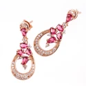 Pendientes colgantes ARXIS Plata en rose con circonitas rosas.