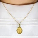 Medalla ovalada Oro Virgen niña Trenza 1926105