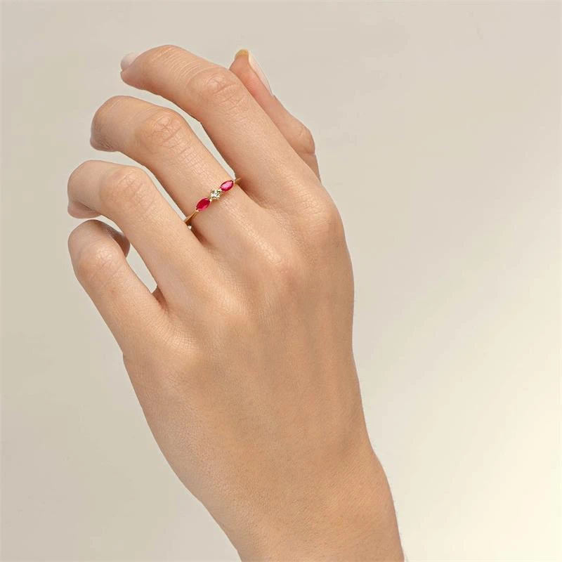 Anillo Mon Petit Diamant Trova Mujer Plata Baño Oro, Rubíes y Diamante SOR001