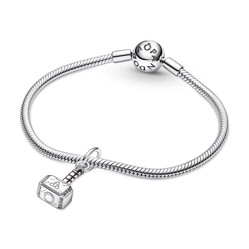 Charm Pandora Escudo Martillo de Thor Los Vengadores de Marvel 790483C01