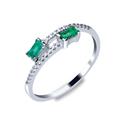 Anillo Oro Blanco 18Kt, Esmeraldas y Diamantes 0,11 cts ST61331/ESM