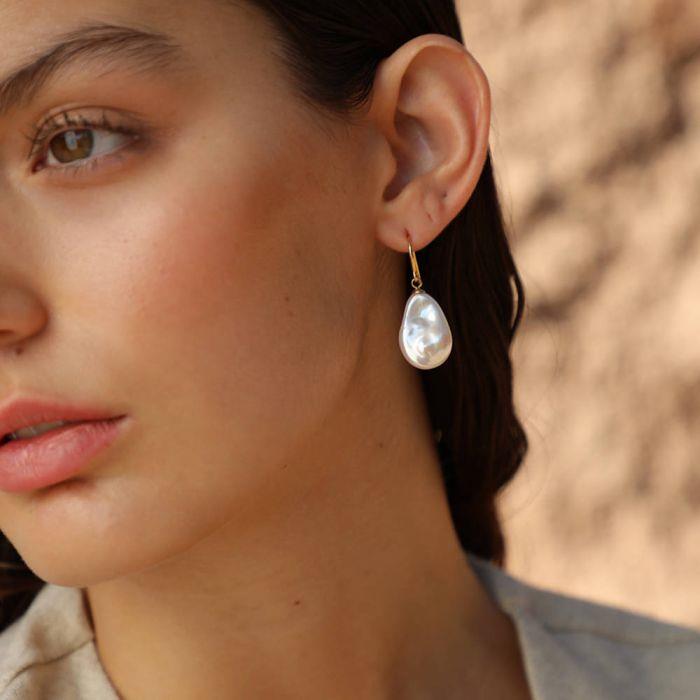 Pendientes Majorica Keila Mujer Plata Baño Oro y Perla Salvaje 16601.01.1.000.010.1