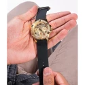 Reloj Guess Frontier Hombre Multifunción Negro y Dorado GW0379G2