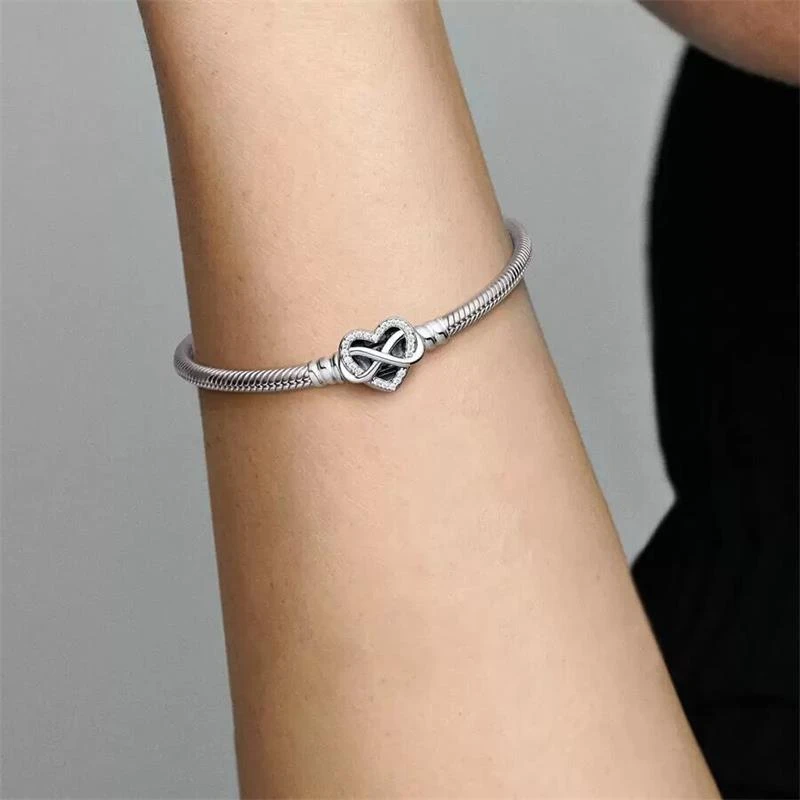 Pulsera Pandora Moments Corazón Infinito Brillante 592645C01