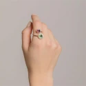 Anillo Victoria Cuz Ajustable Plata Baño Rodio y Cristales A1052-2A