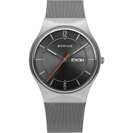 Reloj Bering Classic Hombre Acero Inoxidable Gris Analógico 11938-007DD