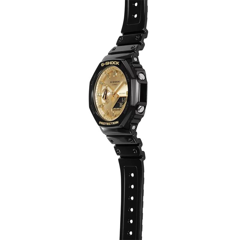 Reloj G-Shock Classics Negro y Dorado Analógico y Digital Unisex GA-2100GB-1AER