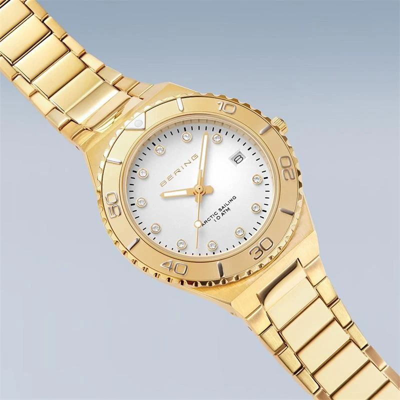 Reloj Bering Classic Dorado Analógico Mujer 18936-734