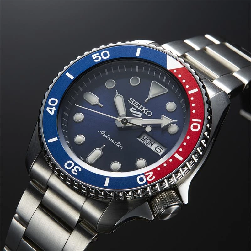 Reloj Seiko 5 Sports Plateado, Azul y Rojo Automático Hombre SRPD53K1