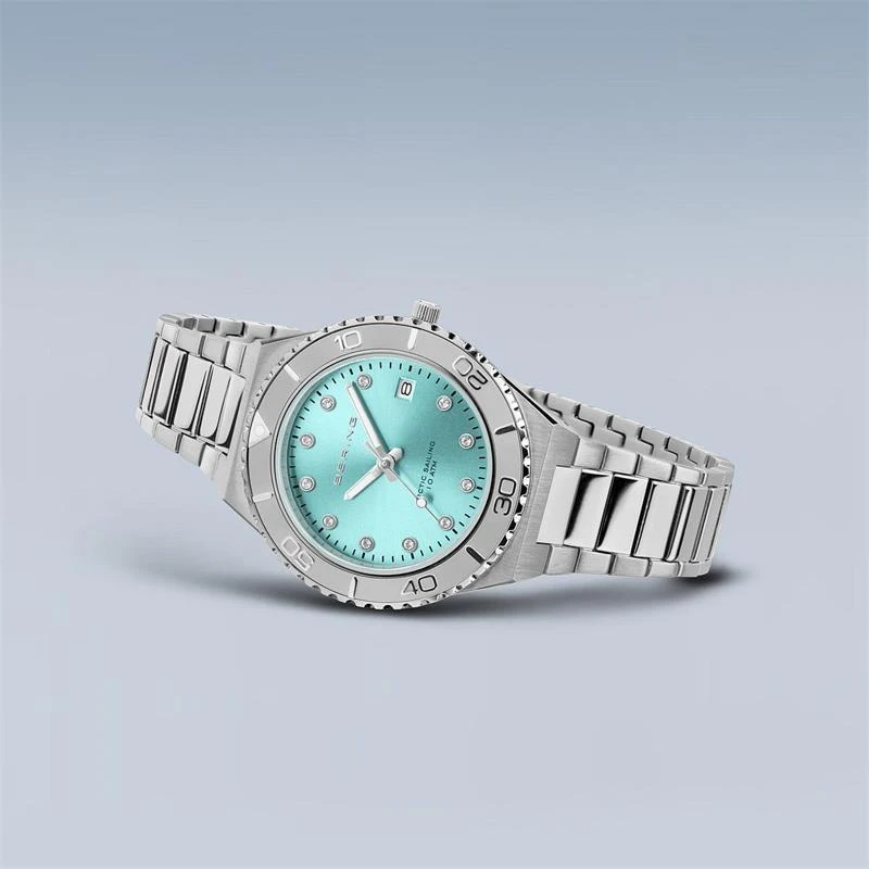 Reloj Bering Classic Mujer Plateado y Turquesa Analógico 18936-707