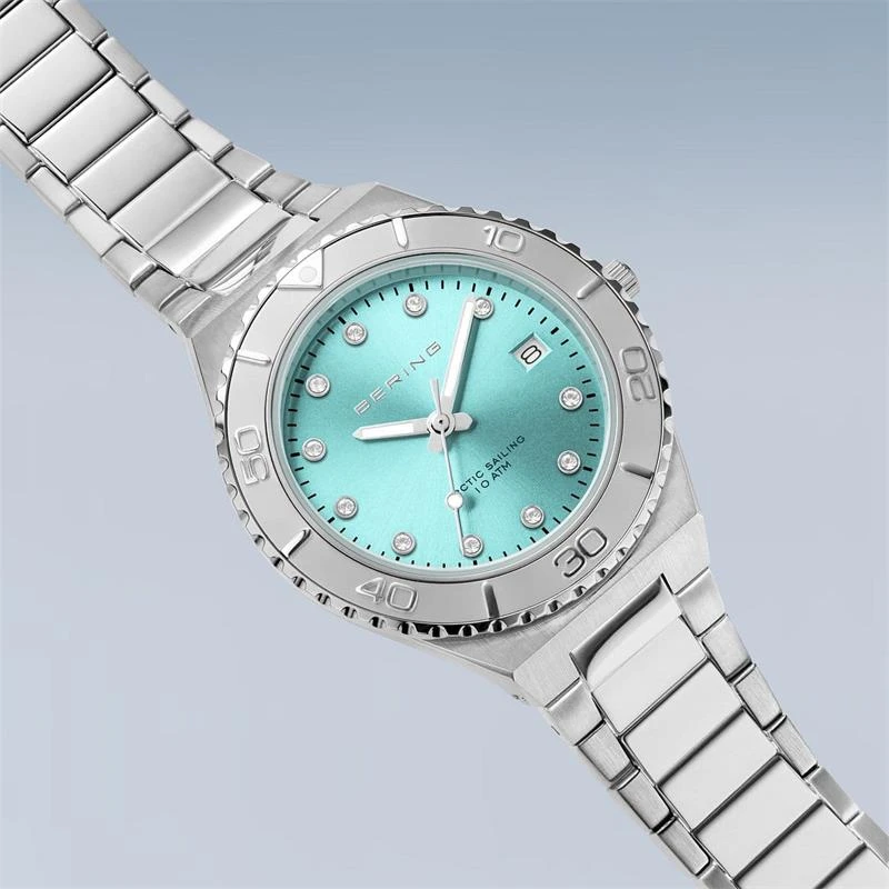 Reloj Bering Classic Mujer Plateado y Turquesa Analógico 18936-707