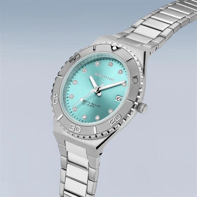 Reloj Bering Classic Mujer Plateado y Turquesa Analógico 18936-707