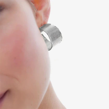 Pendientes Victoria Cruz Aro Ancho Satinado Plata Baño Rodio A4803-HT