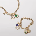 Charm Mini Medallón Pandora Me Grabable Baño Oro y Verde 763389C01