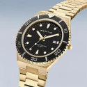 Reloj Bering Classic Dorado y Negro Analógico Hombre 18940-732