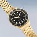 Reloj Bering Classic Dorado y Negro Analógico Hombre 18940-732