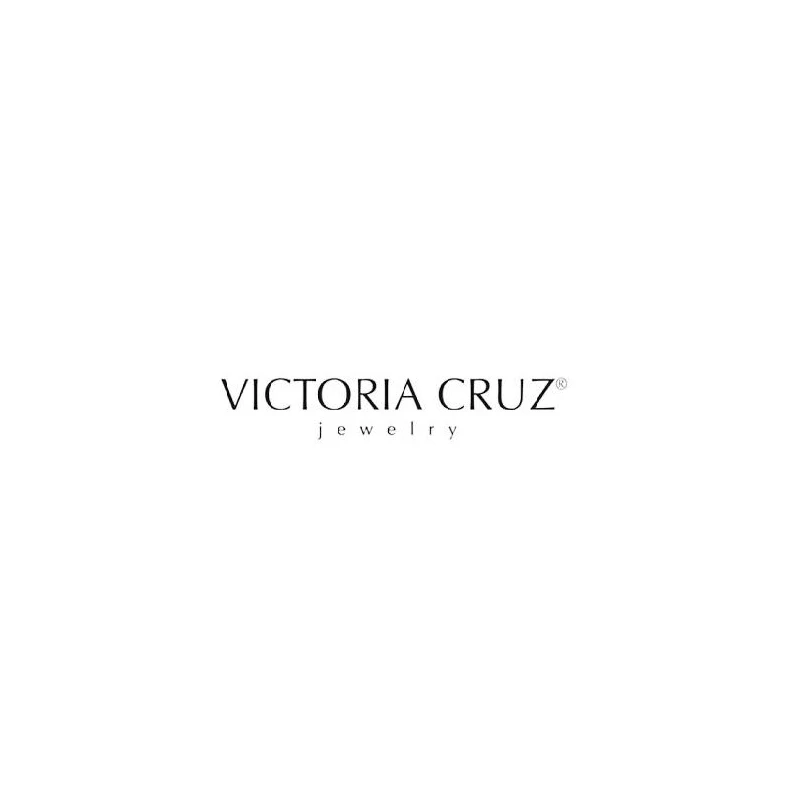 VICTORIA CRUZ